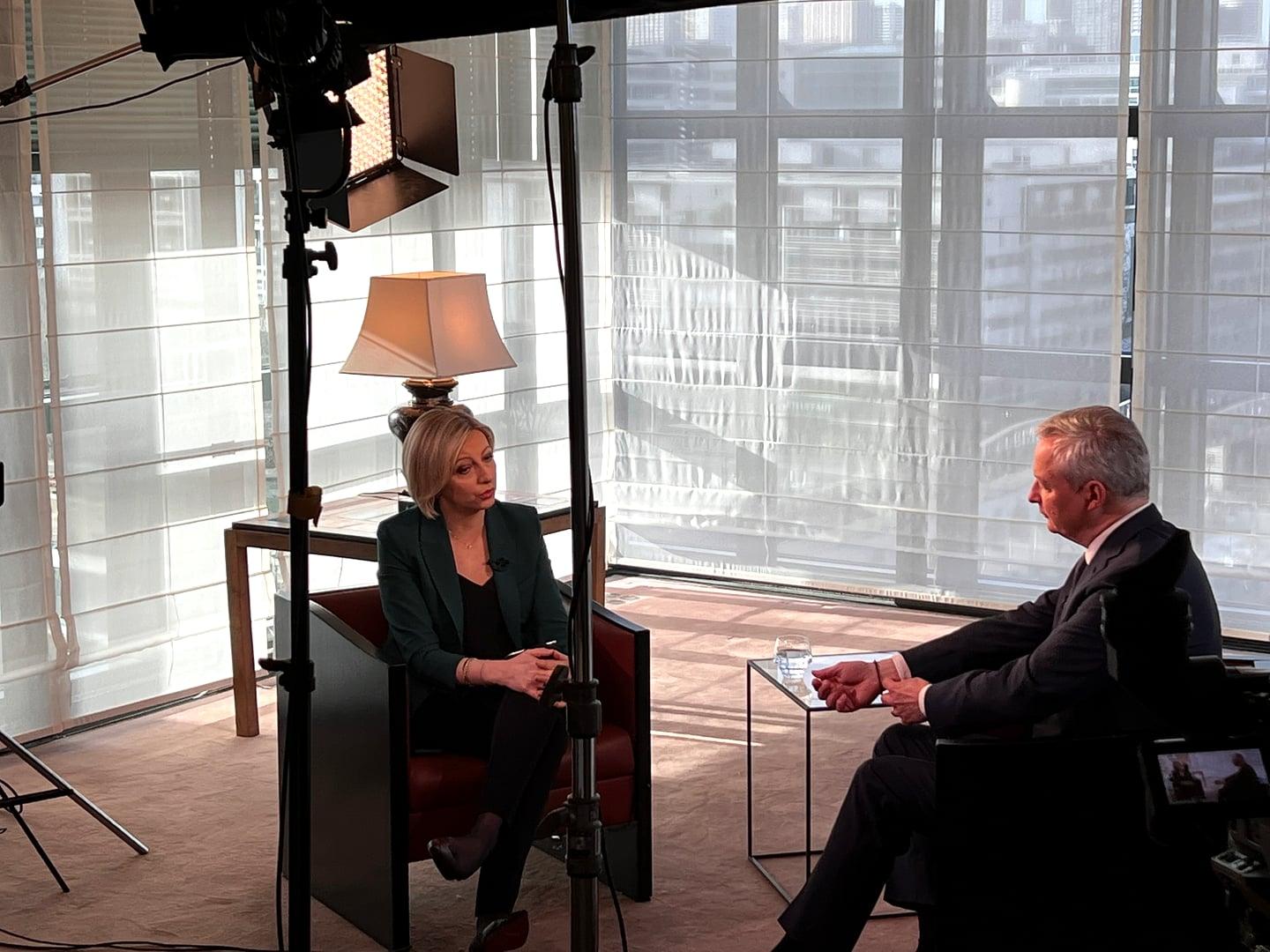 多机位 经济部 彭博社 3